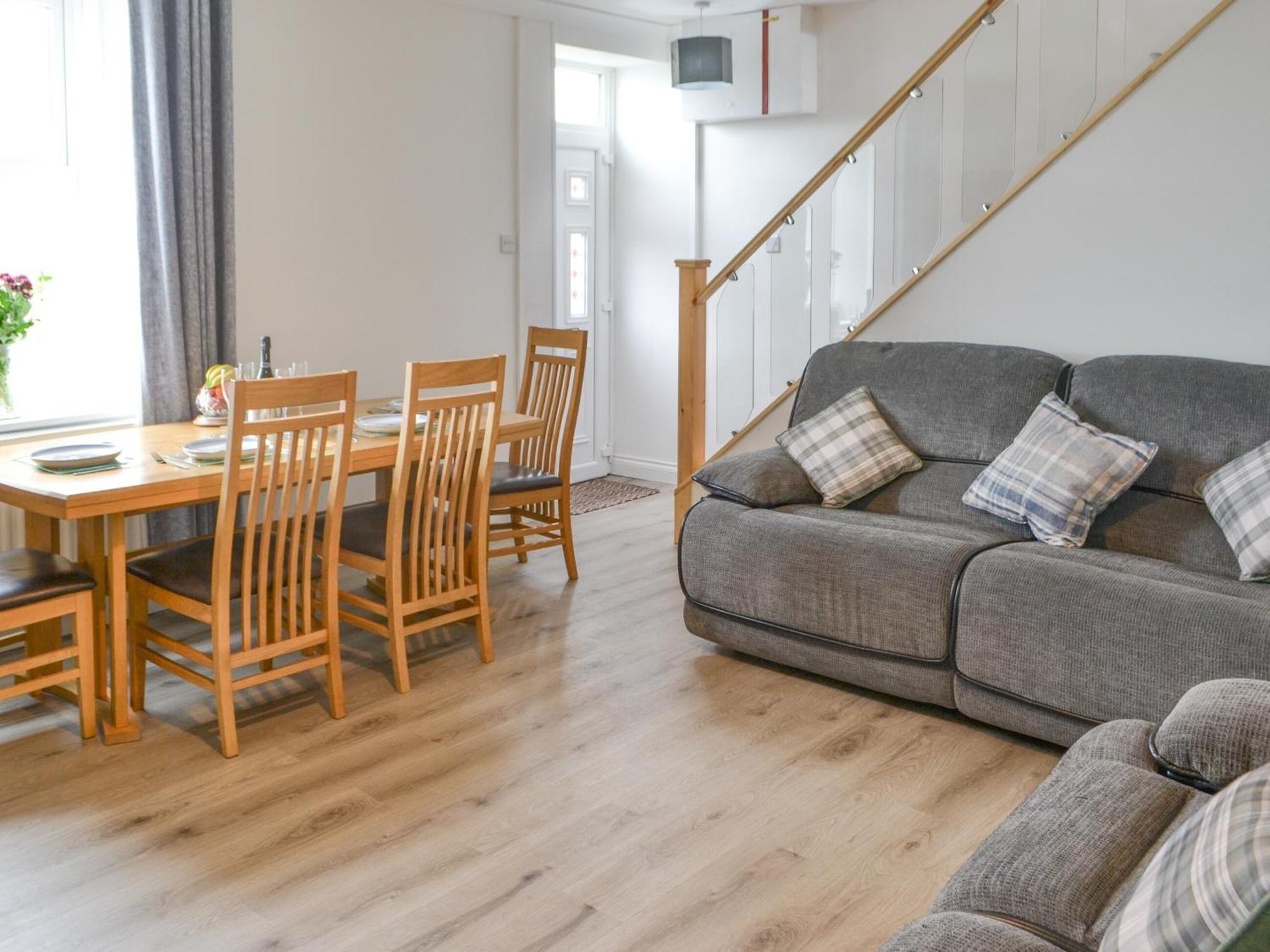 Holiday home Gloster House *